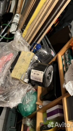 Блок ABS Mercedes w204