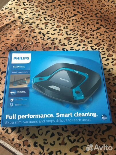 Робот-пылесос Philips