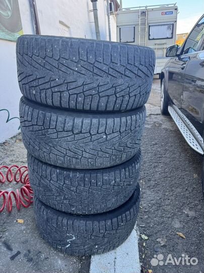 Nokian Tyres Hakkapeliitta 7 295/40 R21