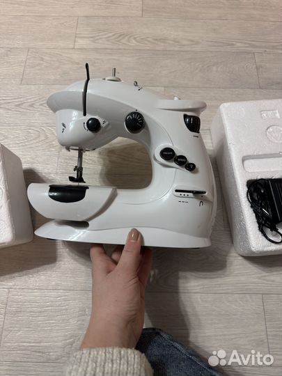 Швейная машина