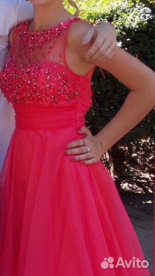 Вечернее платье