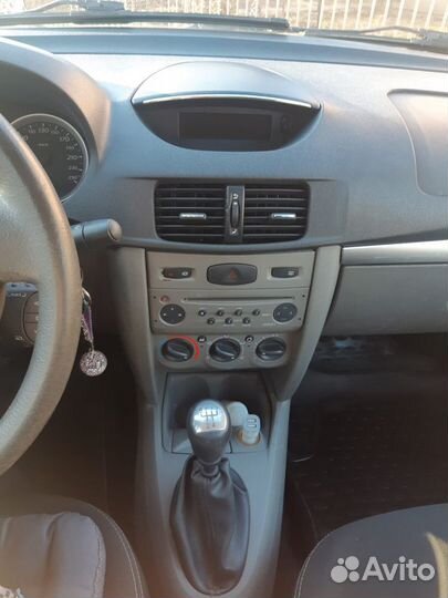 Renault Symbol 1.6 МТ, 2011, 200 000 км