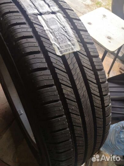 Yokohama Geolandar CV G058 235/65 R17