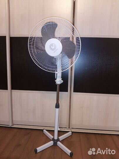 Вентилятор напольный