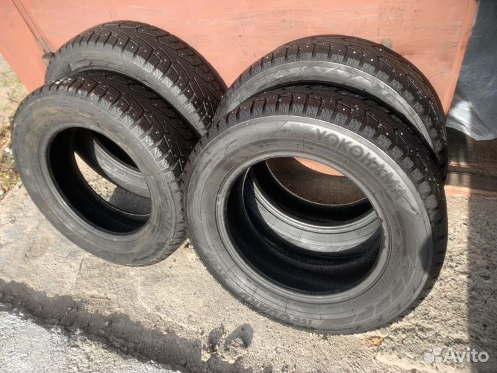 Yokohama Ice Guard Stud IG55 175/70 R14 88T