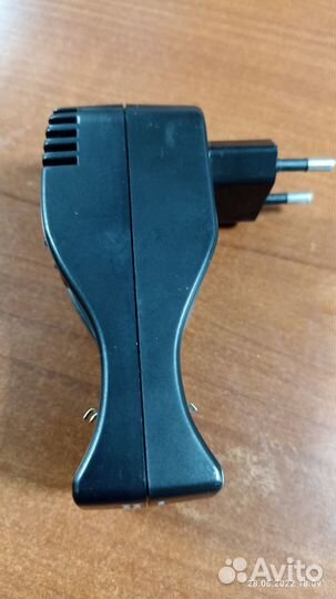 Зарядное устройство для аккумуляторов AA