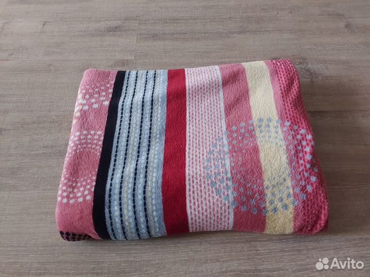 Пледы и покрывало 150 200