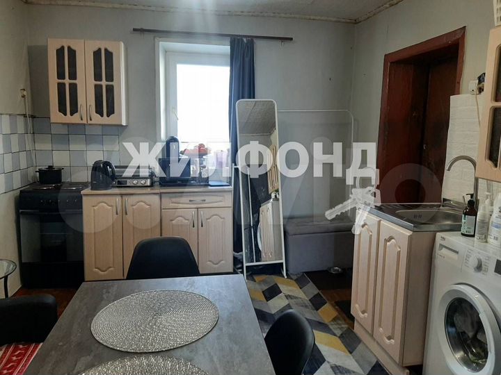 Дом 99,7 м² на участке 4 сот.