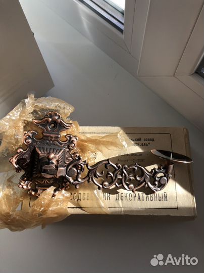 Подсвечник декоративный