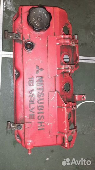 Клапанная крышка mitsubishi carisma