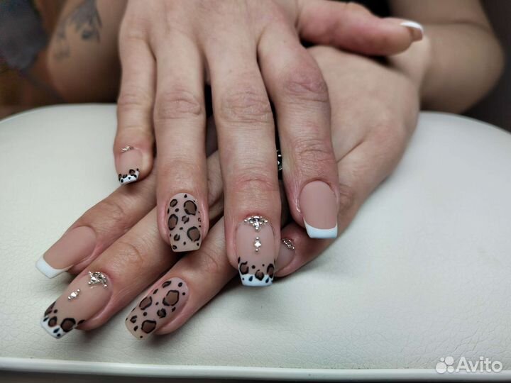 Мастер маникюра и педикюра