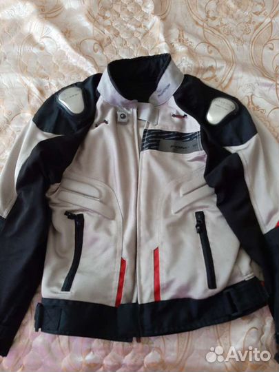 Мотокуртка