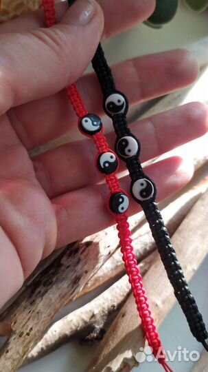 Браслет красная нить