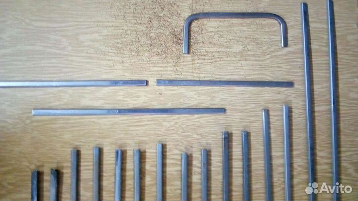 Молдинги ваз 2106