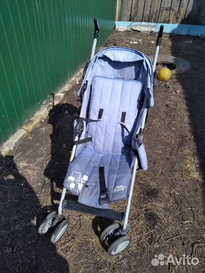 Прогулочная коляска