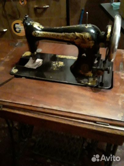 Швейная машина зингер Singer