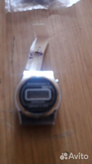 Корпуса для часов электроника новые