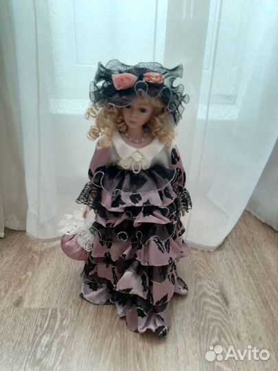 Коллекционная кукла фирмы Angel Collection