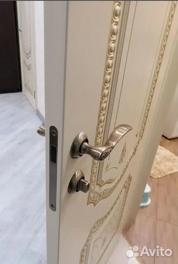 Дверь межкомнатная эмаль