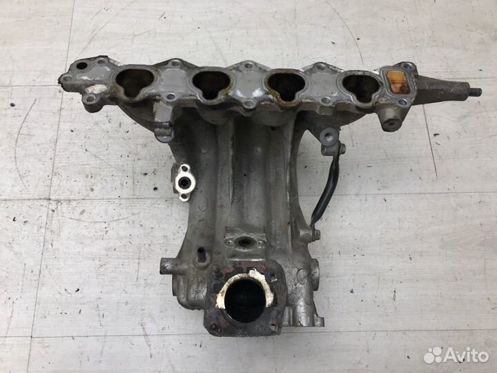 Впускной коллектор Suzuki Wagon R+ 2 G13BB 2002