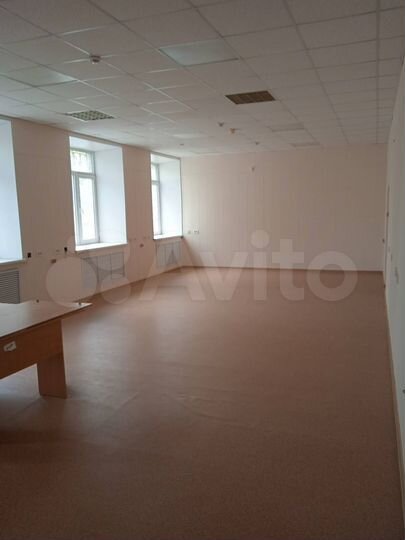 Свободного назначения, 680 м²