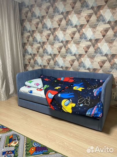 Детская кровать в ткани тедди