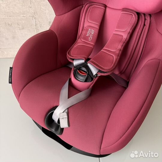 Детское автокресло britax romer trifix 2 i size