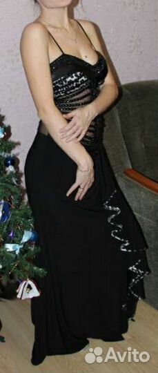Вечернее платье
