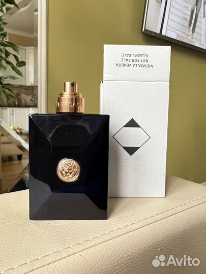 Versace dylan blue man