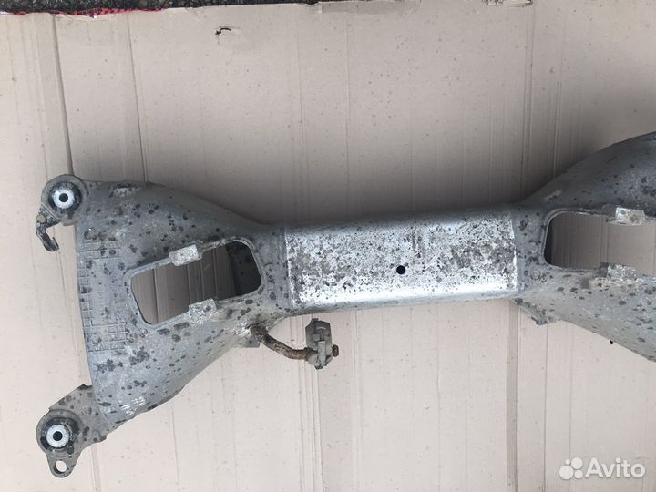 Задняя балка Peugeot 407 SW