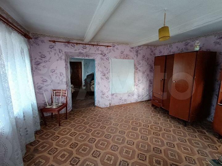 Дом 35,3 м² на участке 12 га