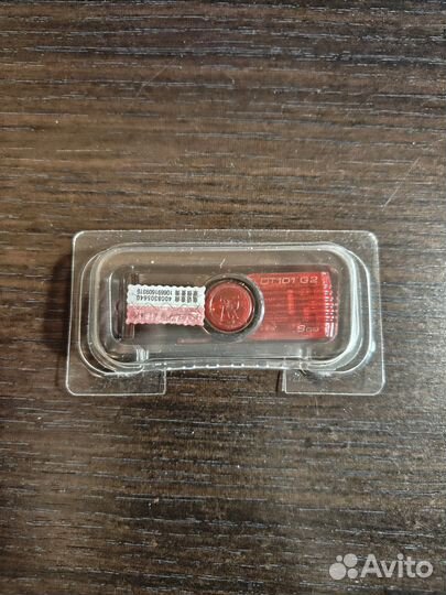 Usb флешка Kingston 8gb/32gb