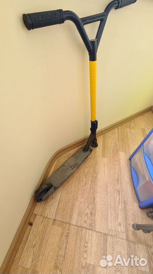 Трюковой самокат