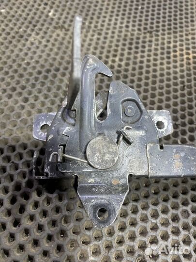 Замок капота SsangYong Actyon New C200 Актион