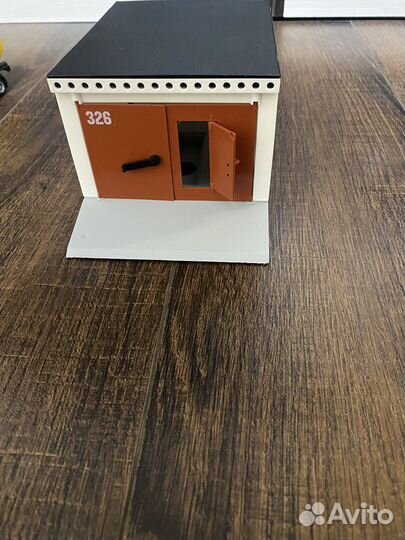 Гараж детский