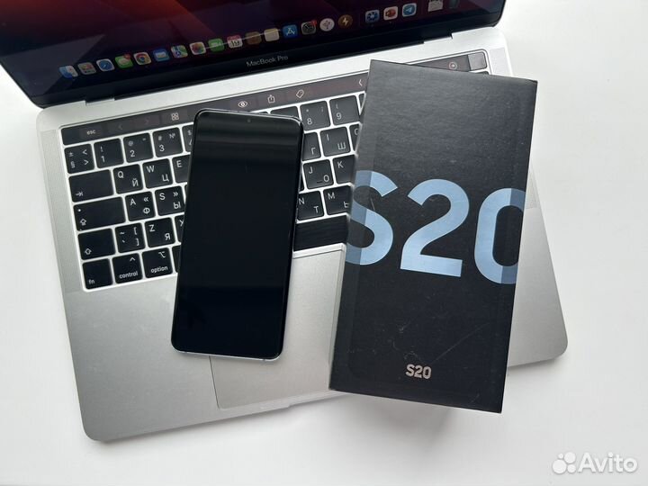 Samsung Galaxy S20, 8/128 ГБ