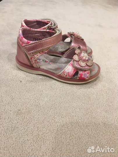 Босоножки для девочки
