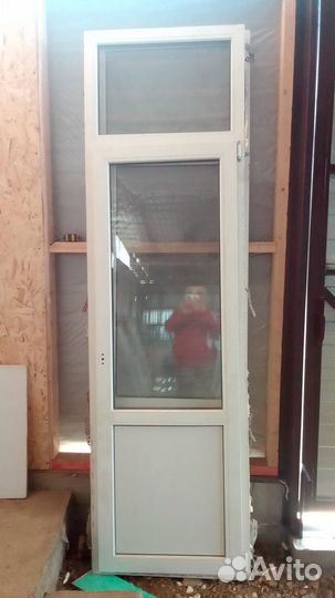 Двери входные пвх разные