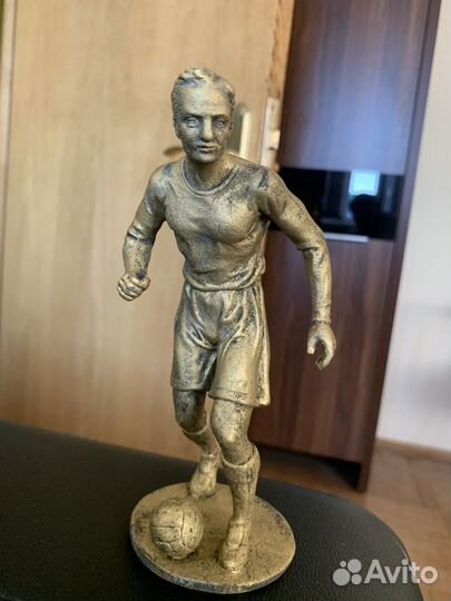 Футболист-3 