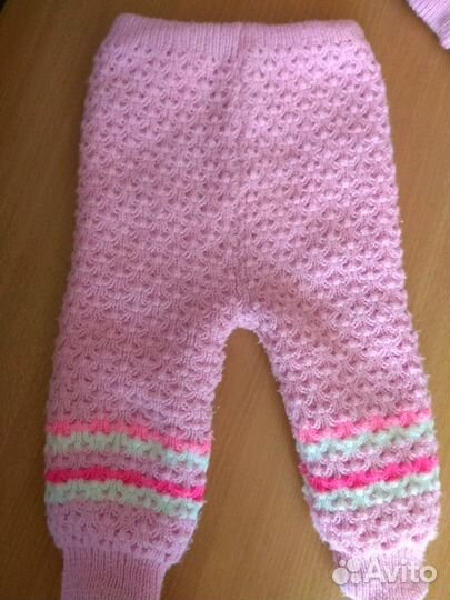 Вязанный костюм для девочки