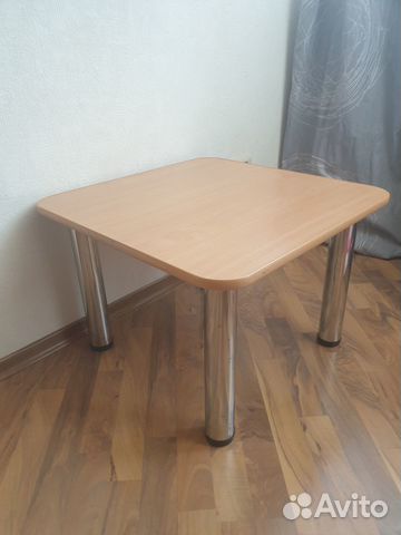 Детский столик