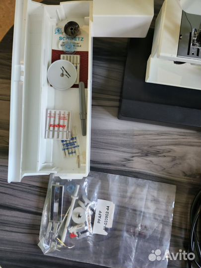 Швейная машина Pfaff Select 3.2