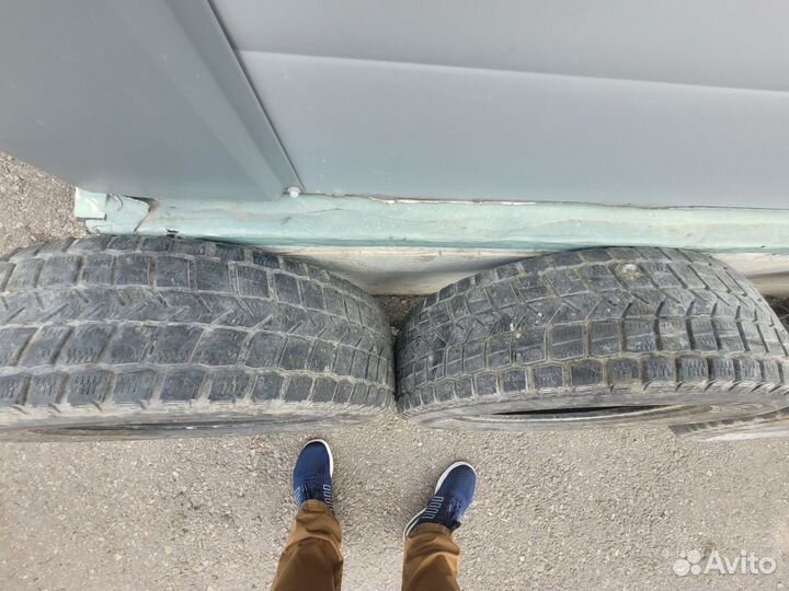 Maxxis MA-STL Presa Ice 215/65 R16 98Q