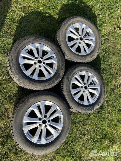 Колеса 225 65 r17 зимние Nissan X-Trail