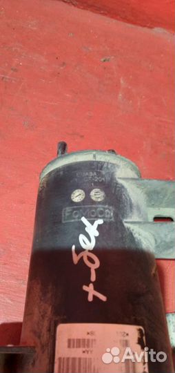 Форд Фокус 2 абсорбер топливный 1.8