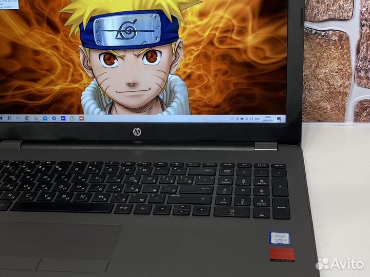 HP игровой i3-7gen/FHD/8gb/ssd256/R520-2gb ноутбук