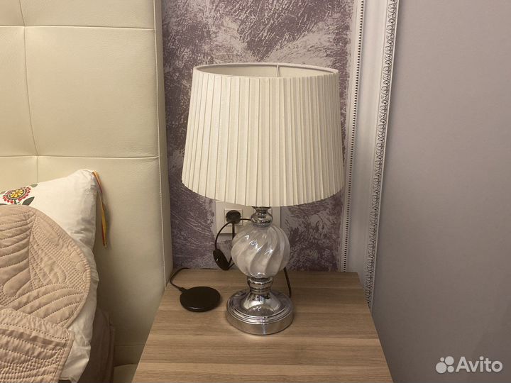 Лампа настольная