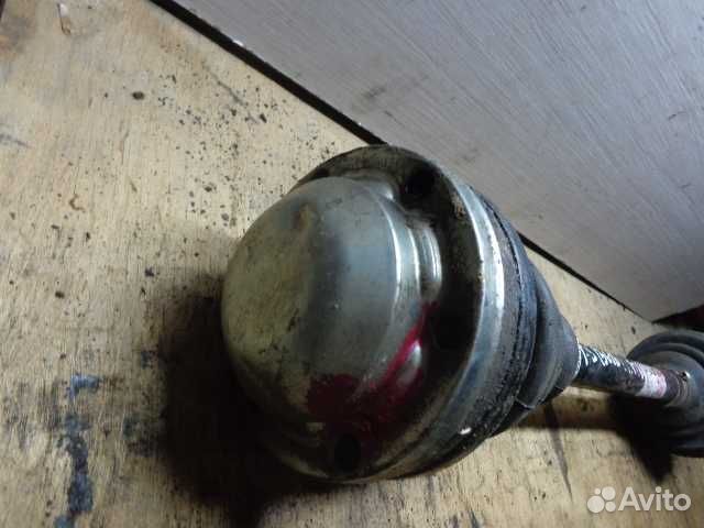 Полуось передняя L Volkswagen T5 T5