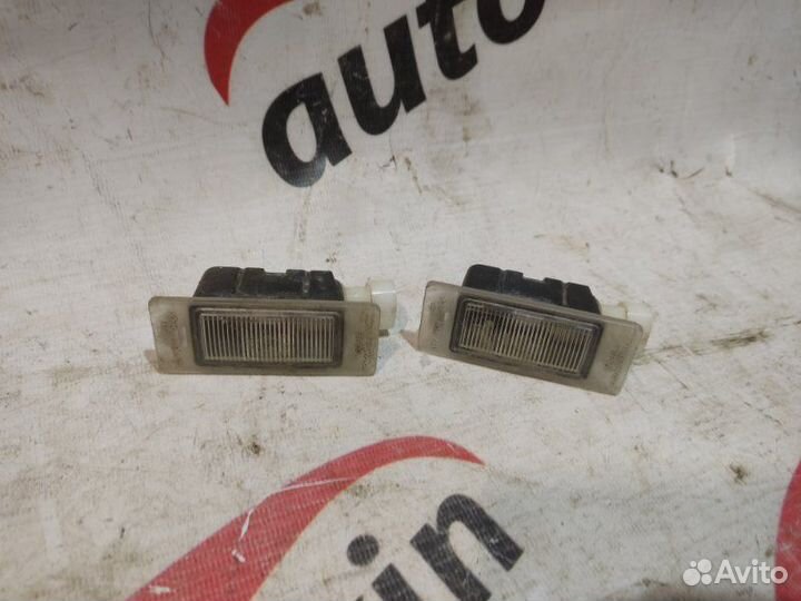 Подсветка номера Лада Приора универсал