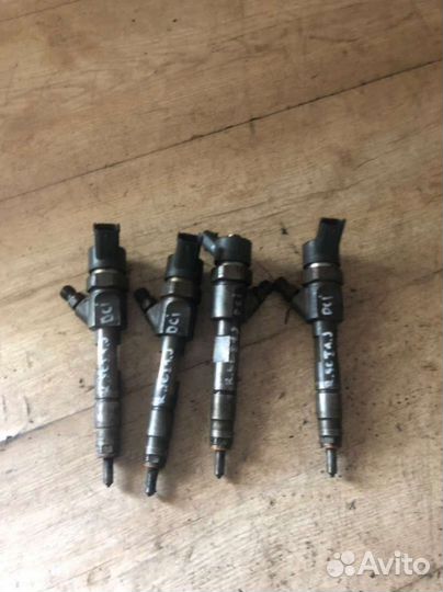 Форсунка renault scenic 1 1.9 nn